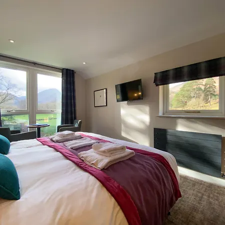 Glaramara Borrowdale Valley