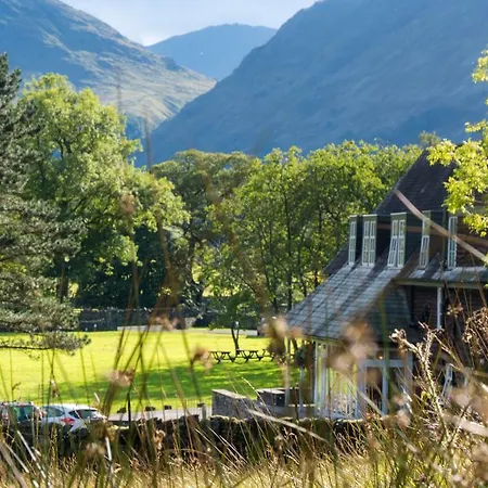 Glaramara Borrowdale Valley